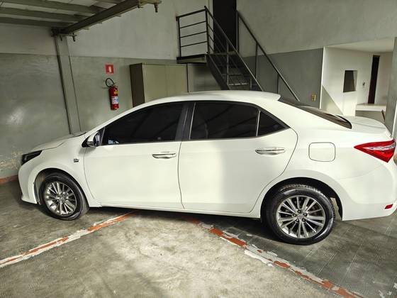 TOYOTA COROLLA 2.0 ALTIS 16V FLEX 4P AUTOMÁTICO TOYOTA COROLLA 2.0 ALTIS 16V FLEX 4P AUTOMÁTICO